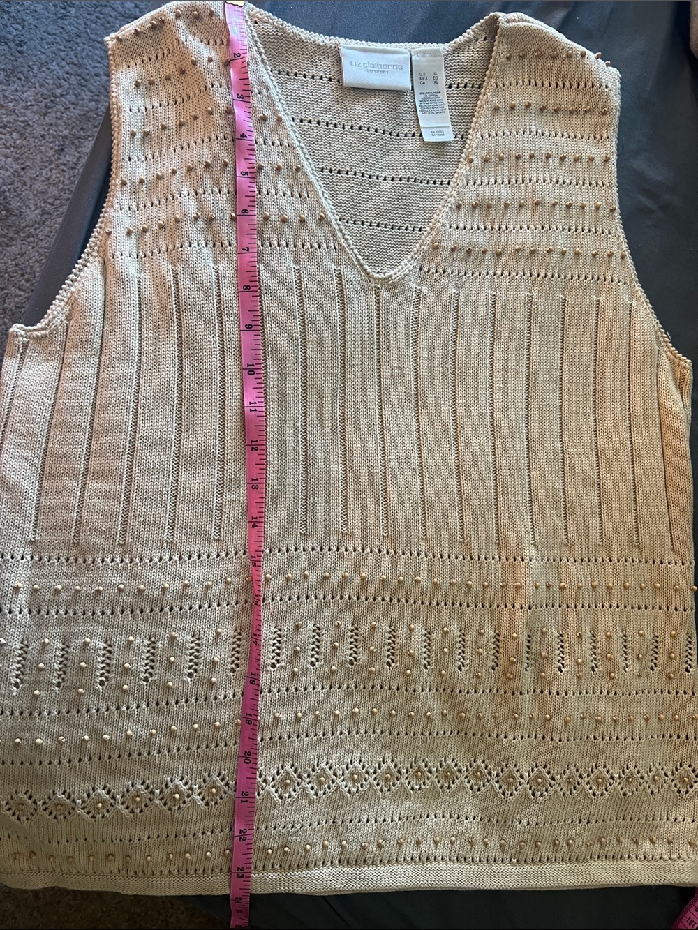 Liz Claiborne Beige Knit Sleeveless Vest - Picture 15 of 15